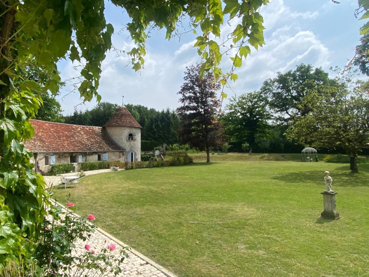 Le Colombier De Malpas Bed & Breakfast Quingey Екстериор снимка