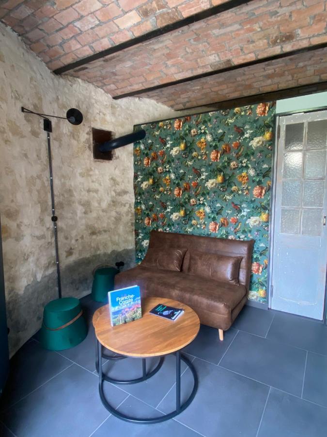 Le Colombier De Malpas Bed & Breakfast Quingey Екстериор снимка