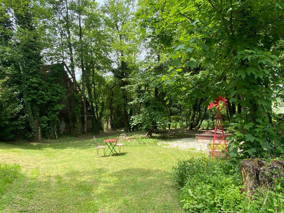 Le Colombier De Malpas Bed & Breakfast Quingey Екстериор снимка