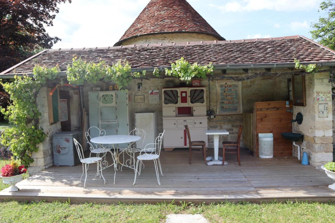 Le Colombier De Malpas Bed & Breakfast Quingey Екстериор снимка