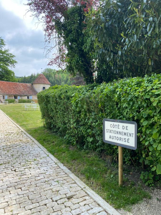 Le Colombier De Malpas Bed & Breakfast Quingey Екстериор снимка